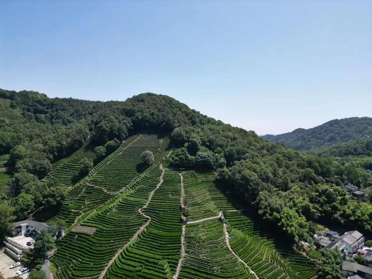 实验室酸碱柜材质选择与耐腐蚀性能对比分析