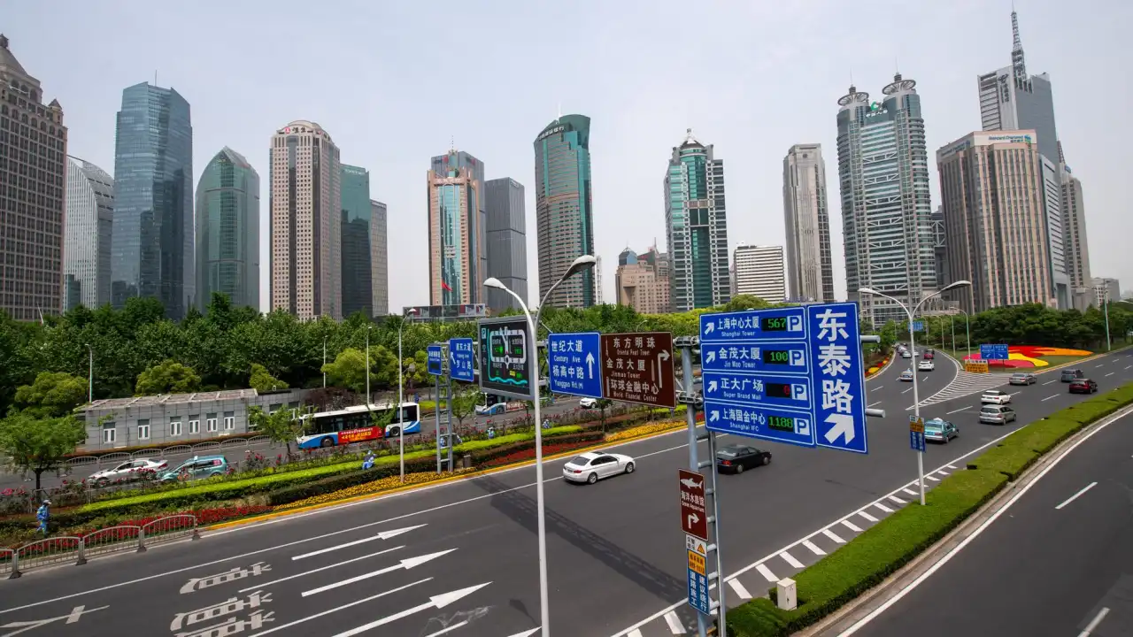 2025年防爆柜行业技术标准更新对工业存储的影响解析