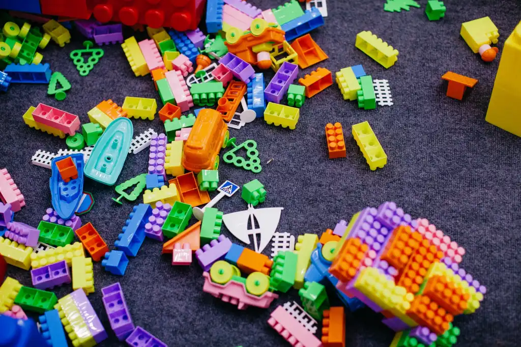 防爆柜与酸碱柜的材质差异及选型指南