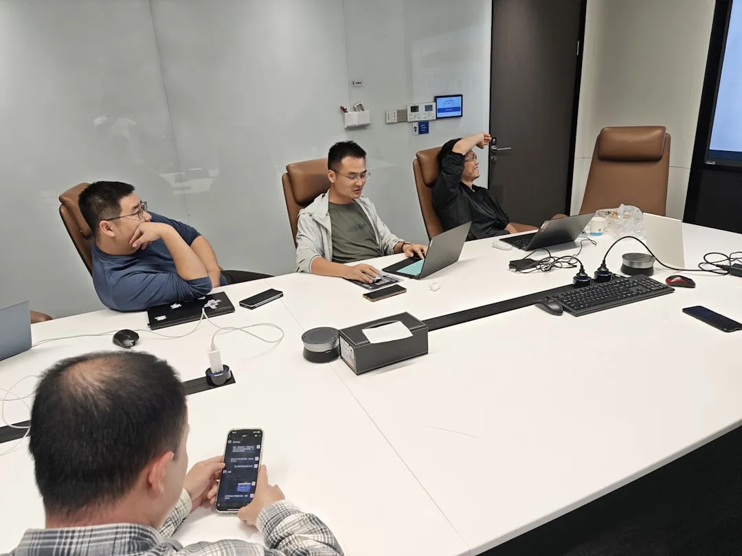 防爆柜材质选择对化学品存储安全性的影响分析